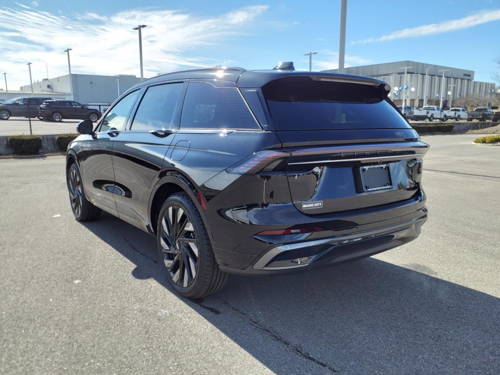 2025 Lincoln Nautilus Hybrid Reserve