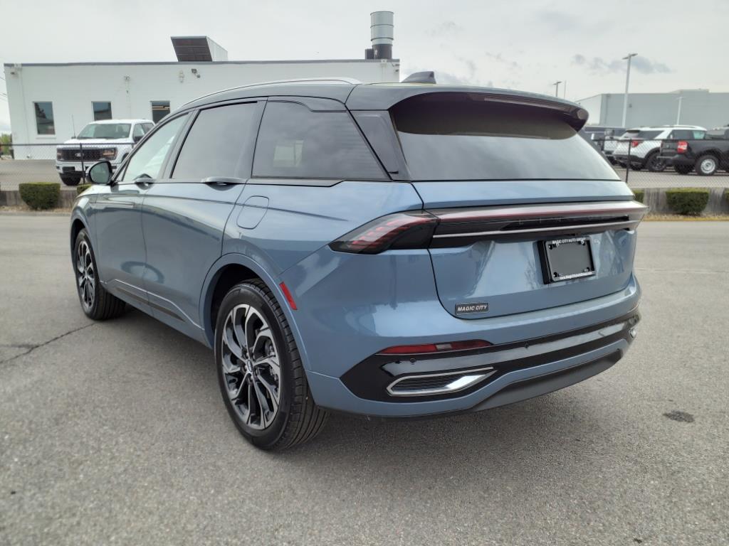 2025 Lincoln Nautilus Hybrid Reserve