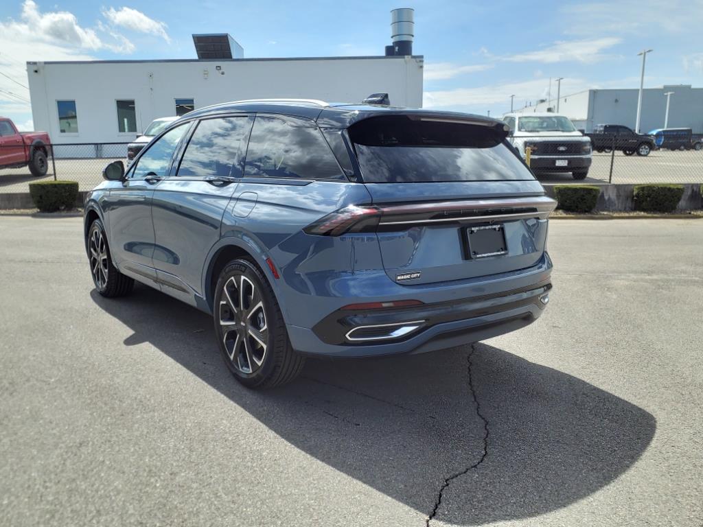 2025 Lincoln Nautilus Hybrid Reserve