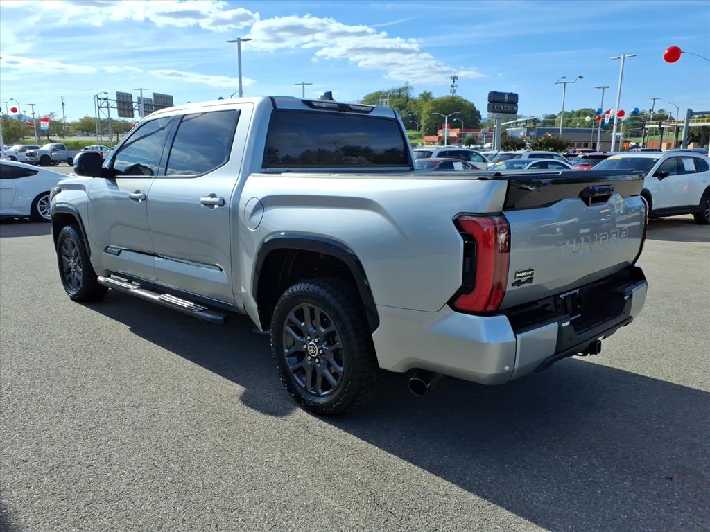 2023 Toyota Tundra Hybrid Platinum
