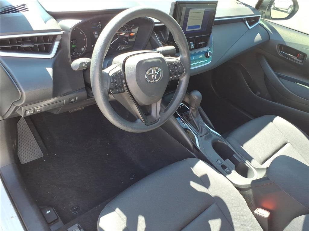 2025 Toyota Corolla Hybrid LE