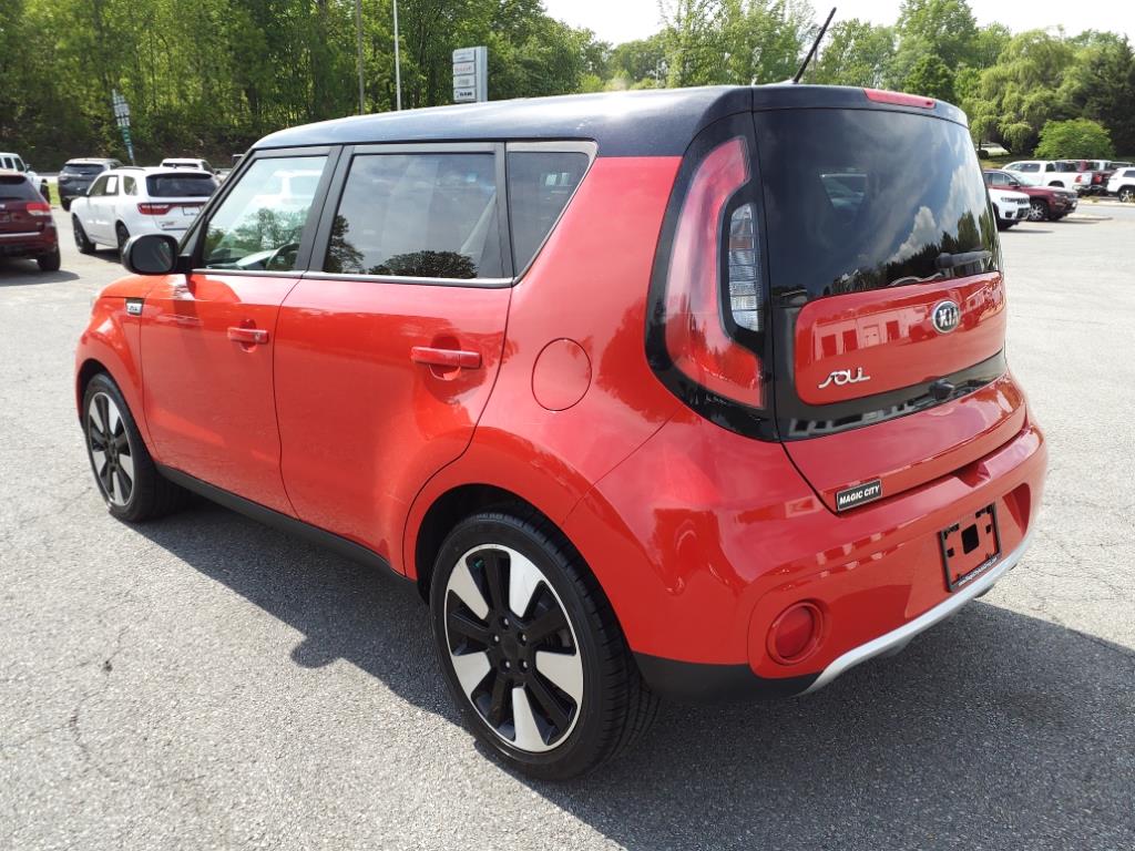 2017 Kia Soul +