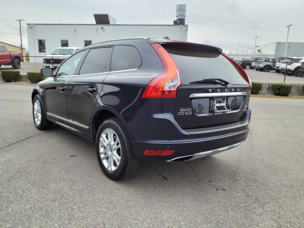 2016 Volvo XC60 T5 Platinum