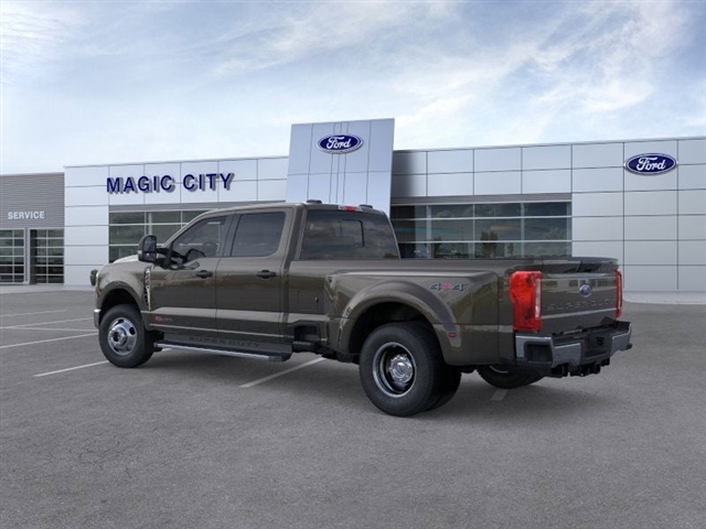 2025 Ford F-350 Super Duty XL