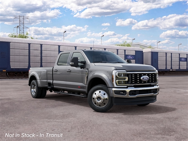 2027 Ford F-450 Super Duty XLT
