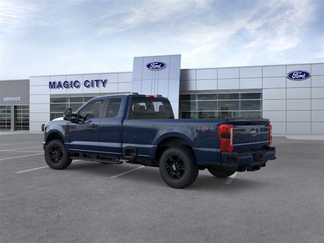 2025 Ford F-250 Super Duty XLT