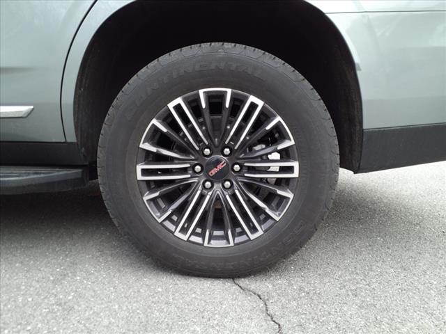 2025 GMC Yukon Elevation