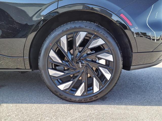 2025 Lincoln Nautilus Hybrid Reserve
