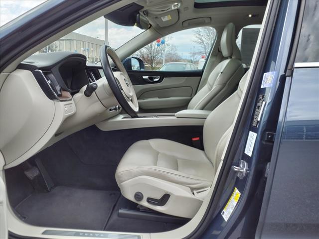 2019 Volvo XC60 T5 Momentum