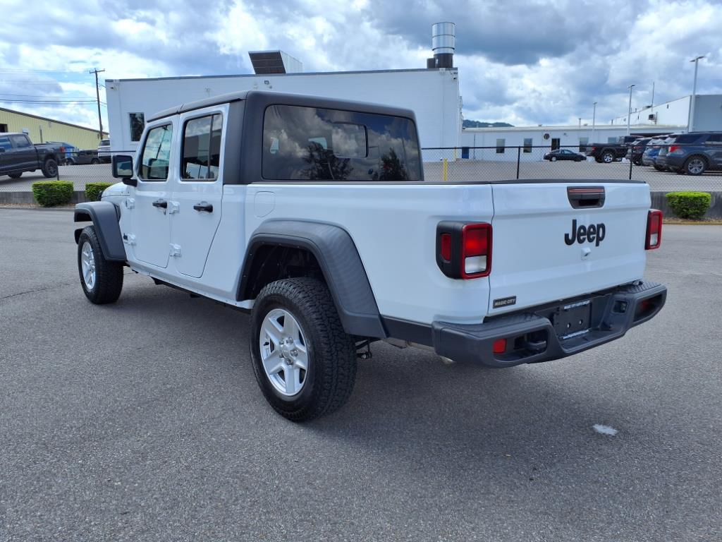 2023 Jeep Gladiator Sport