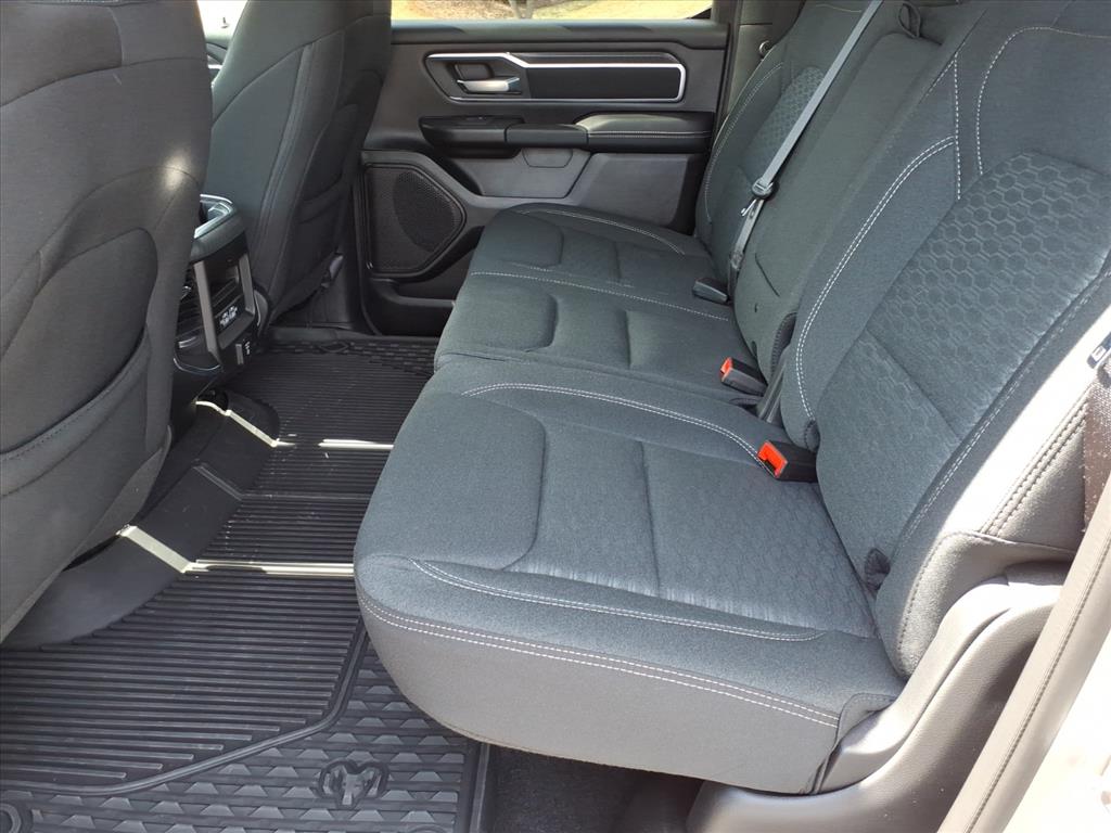 2025 Ram 1500 Big Horn Crew Cab 4x4 5'7" Box