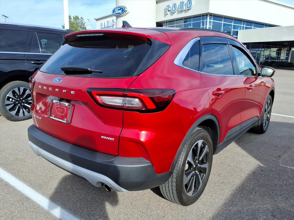 2023 Ford Escape Platinum
