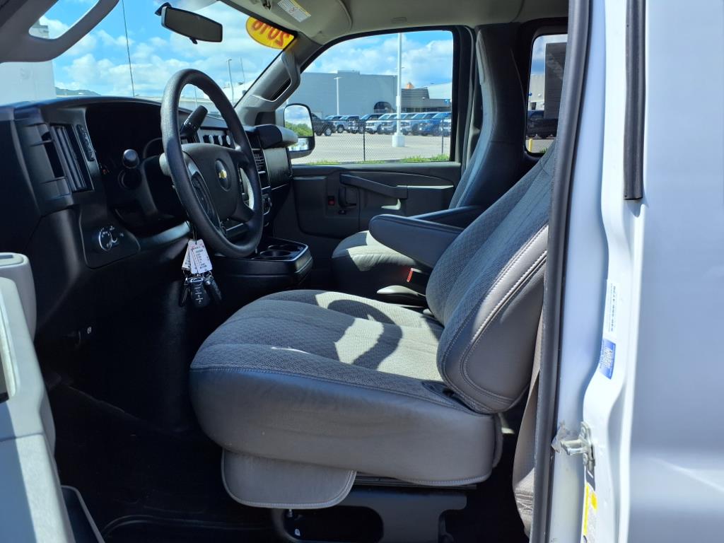 2016 Chevrolet Express LT 3500