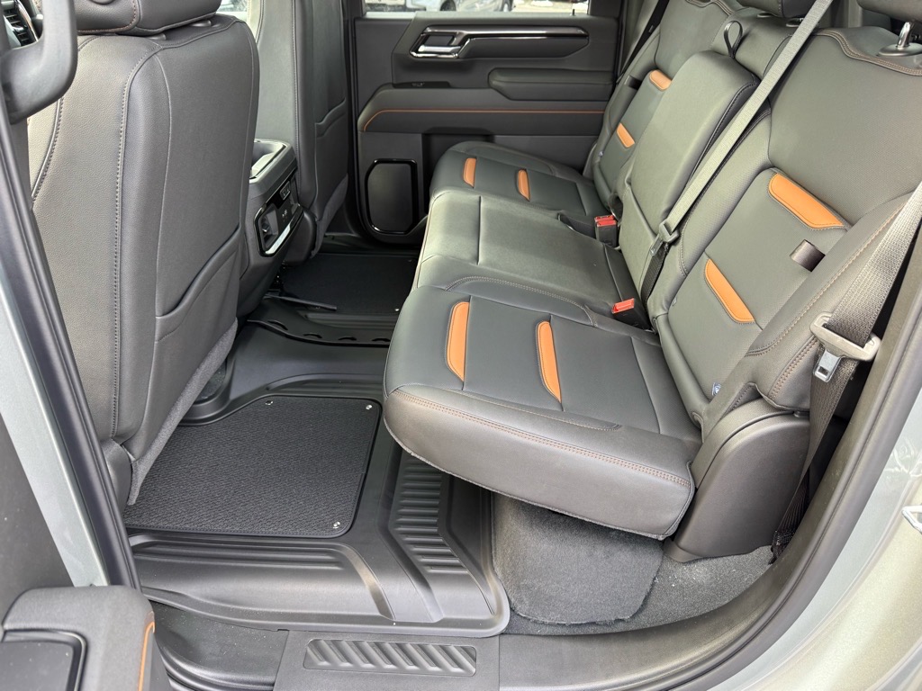 2026 GMC Sierra 2500HD AT4