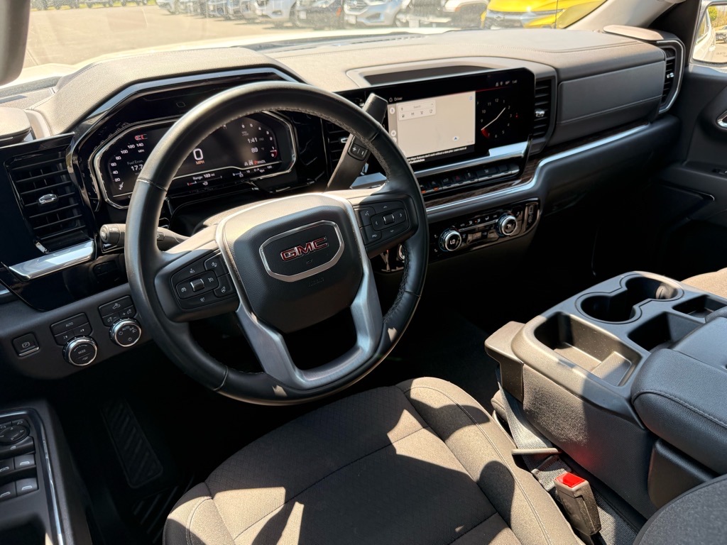 2024 GMC Sierra 1500 SLE