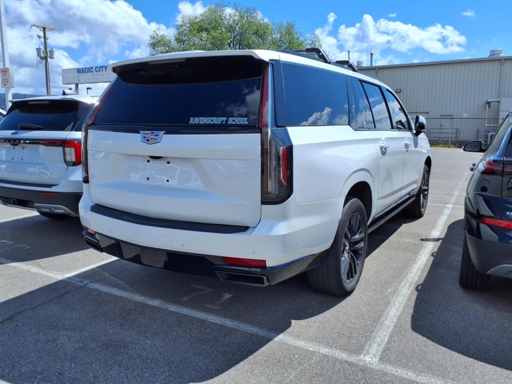 2023 Cadillac Escalade ESV Sport