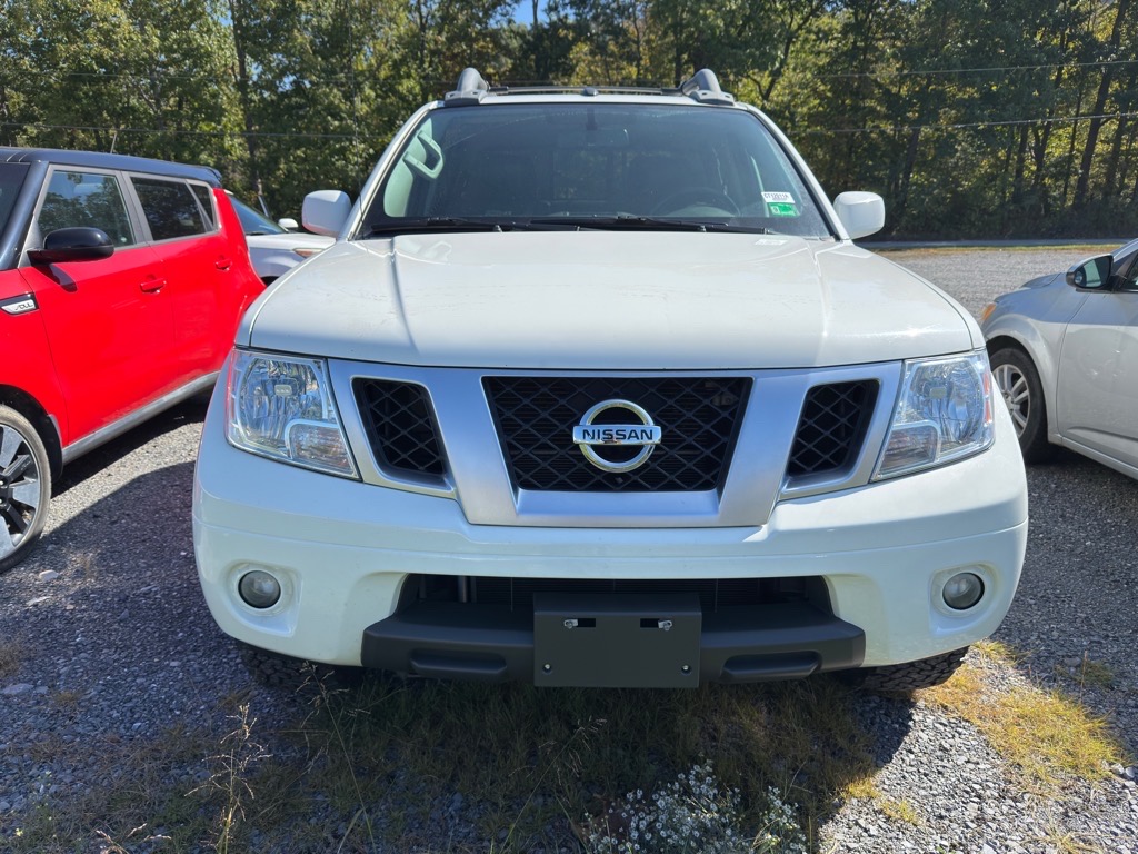 2020 Nissan Frontier Crew Cab PRO-4X 4x4