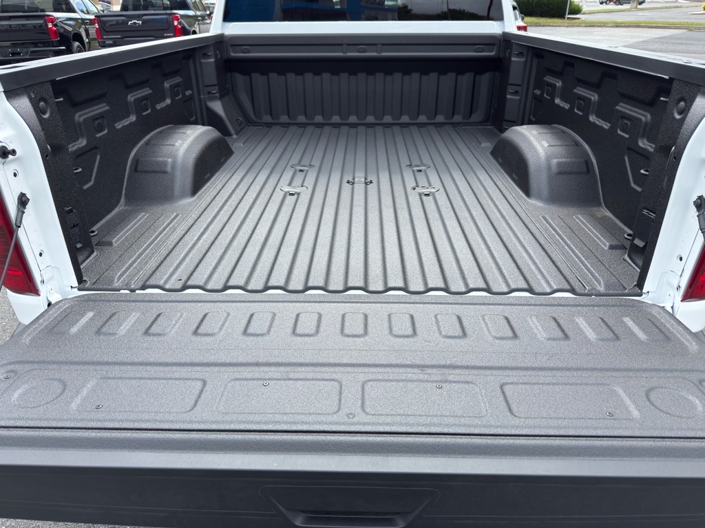 2025 Chevrolet Silverado 2500HD 4WD Crew Cab Standard Bed Custom