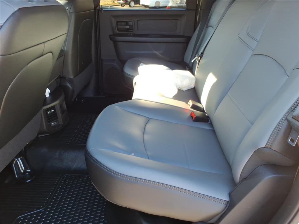 2026 Ram 2500 Tradesman Crew Cab 4x4 8' Box