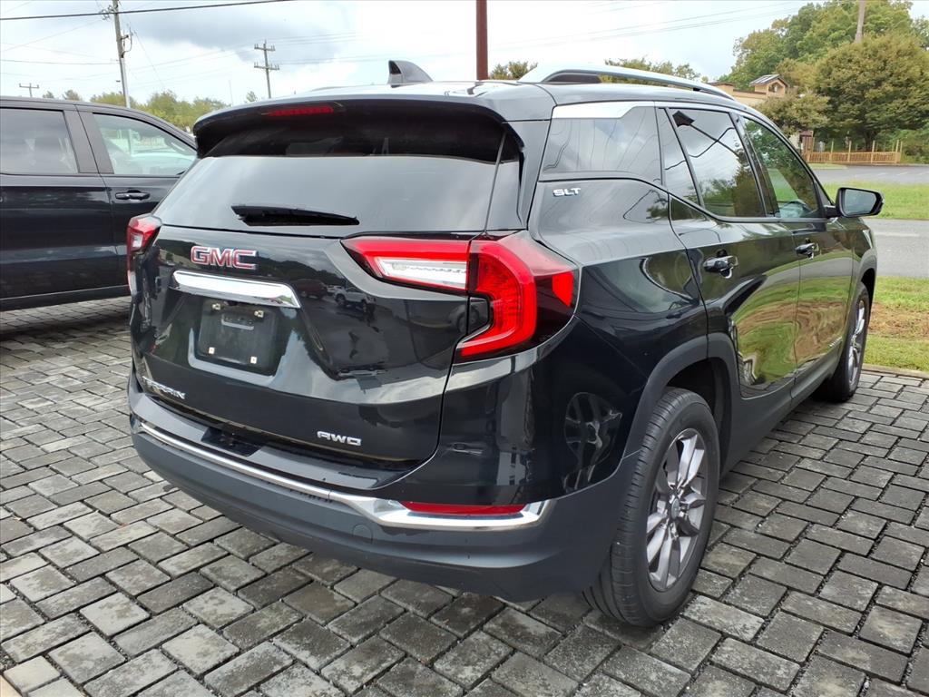 2023 GMC Terrain AWD SLT