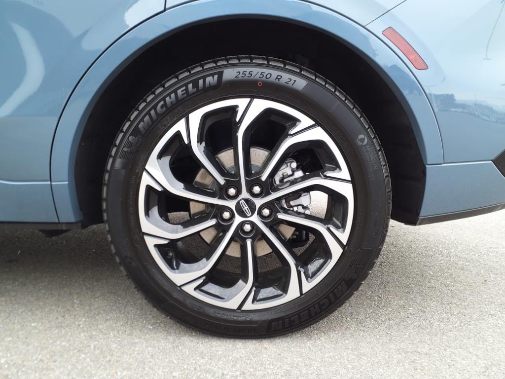 2025 Lincoln Nautilus Hybrid Reserve
