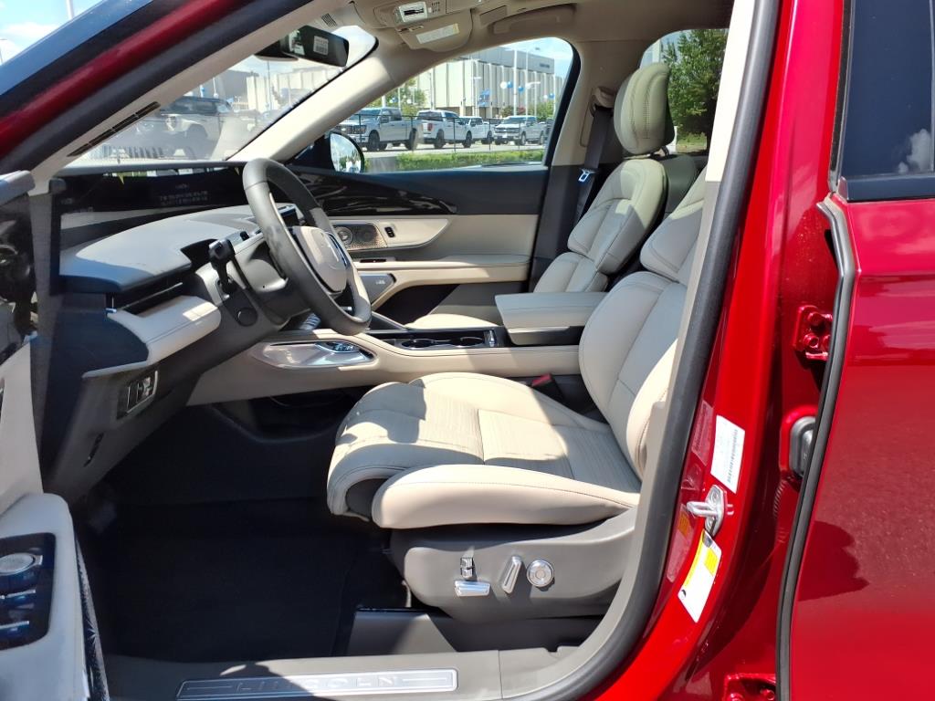 2025 Lincoln Nautilus Hybrid Reserve