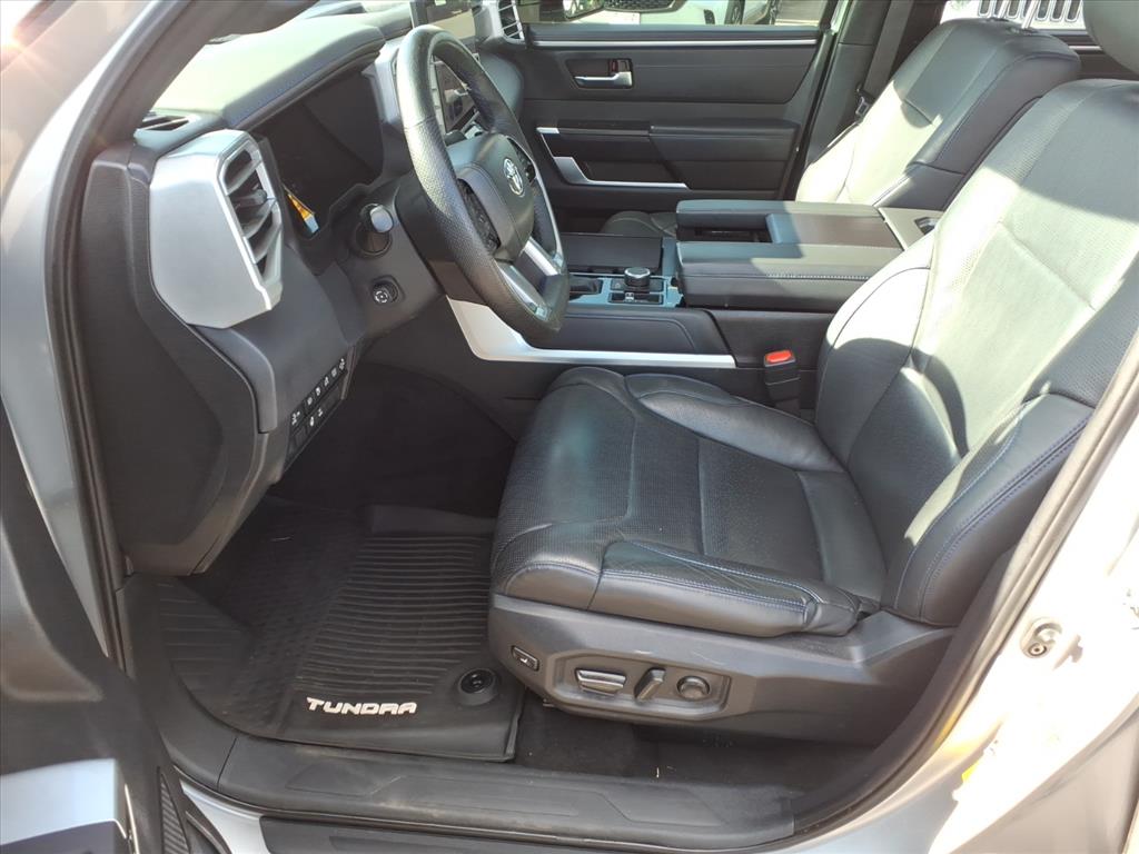 2023 Toyota Tundra Hybrid Platinum