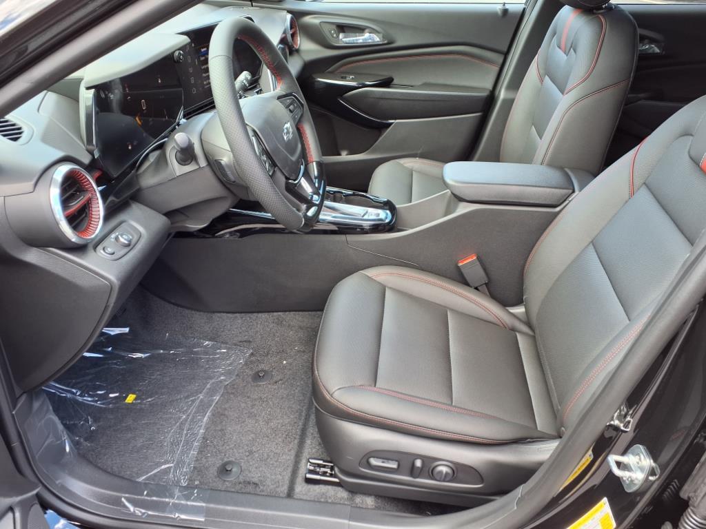 2025 Chevrolet Trax FWD 2RS
