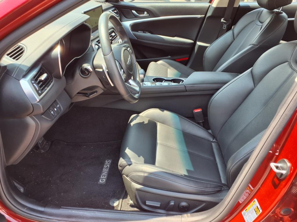 2023 Genesis G70 2.0T