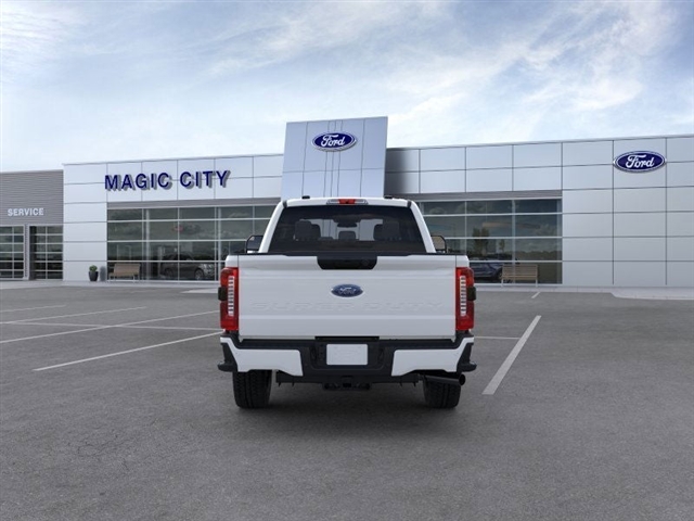 2025 Ford F-250 Super Duty XL