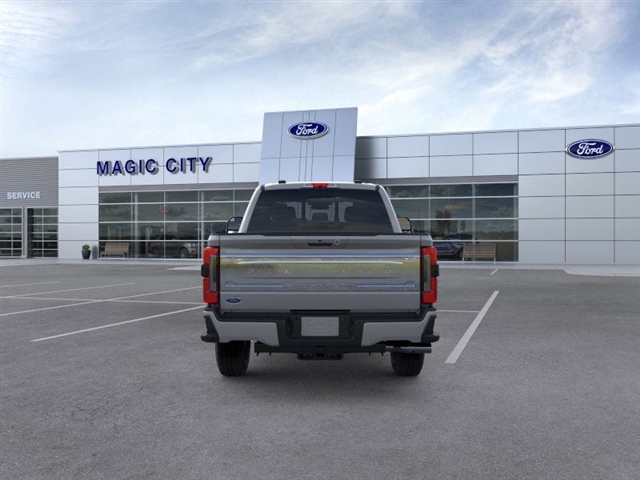 2025 Ford F-250 Platinum