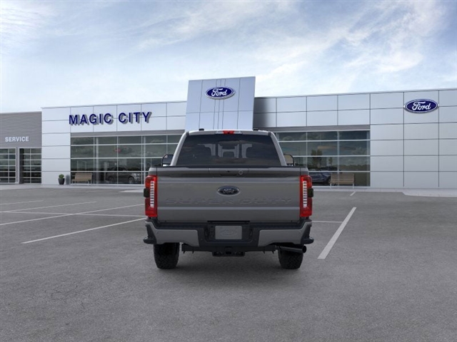 2025 Ford F-250 Super Duty XLT