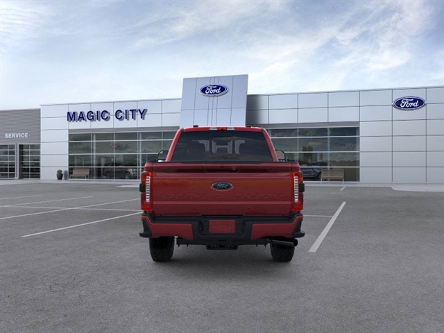 2025 Ford F-250 Super Duty XLT