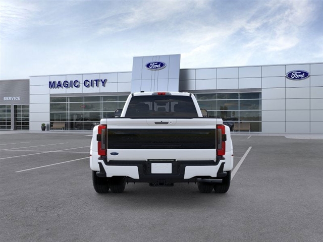 2026 Ford F-350 Platinum