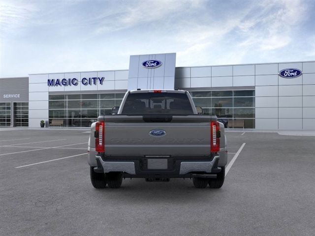 2026 Ford F-350 XLT