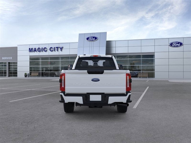 2025 Ford F-250 Super Duty XL