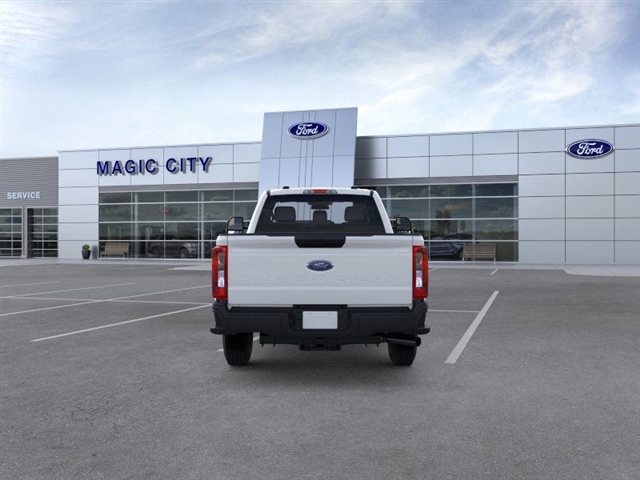 2025 Ford F-250 Super Duty XL