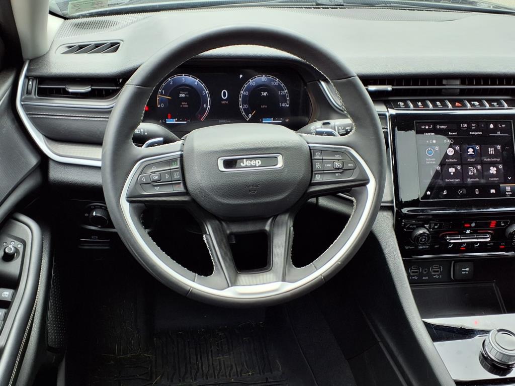 2023 Jeep Grand Cherokee Laredo