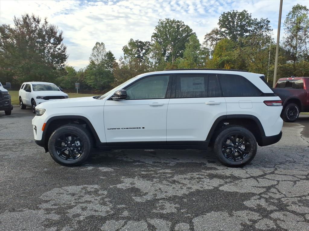 2025 Jeep Grand Cherokee Altitude X 4x4