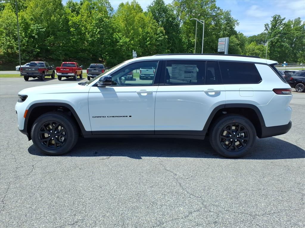 2026 Jeep Grand Cherokee L Altitude 4x4