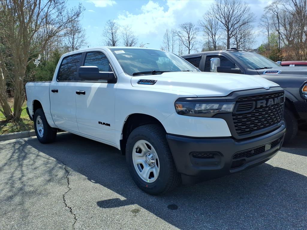 2026 Ram 1500 Tradesman Crew Cab 4x4 5'7" Box