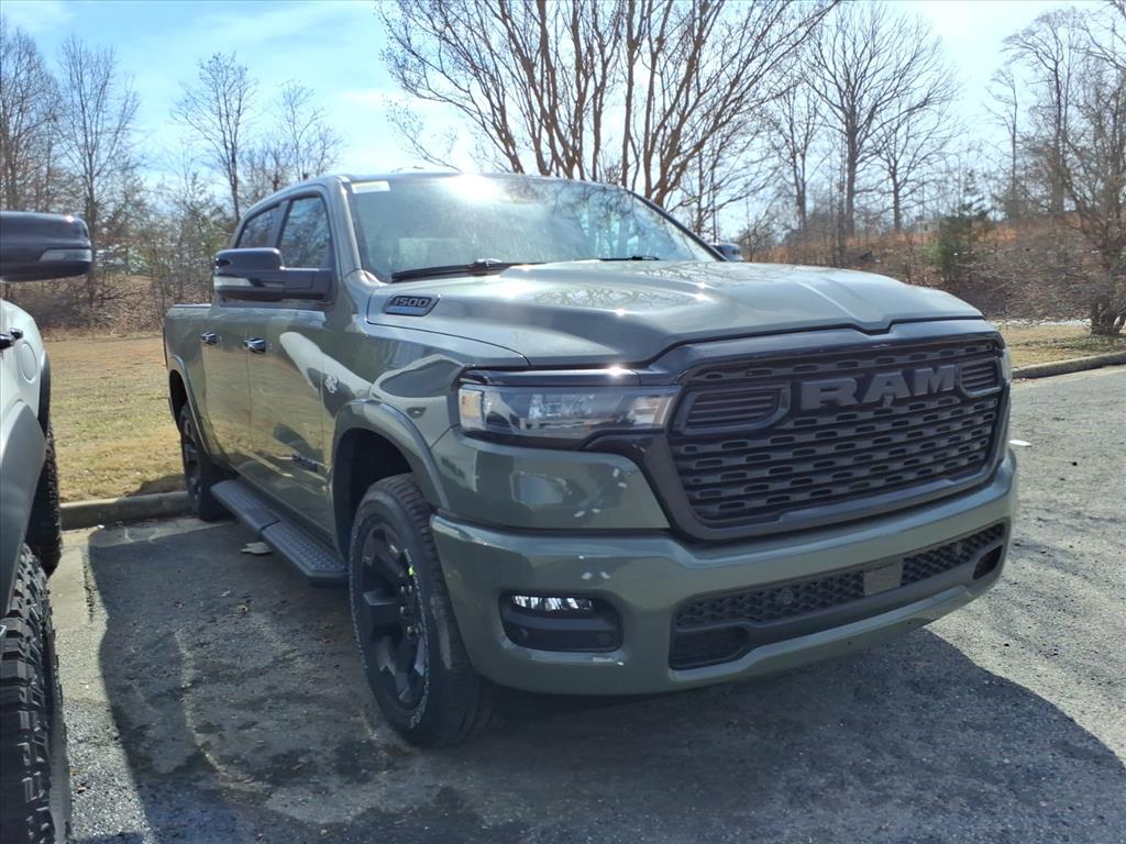 2026 Ram 1500 Big Horn Crew Cab 4x4 5'7" Box