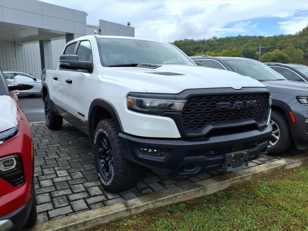 2025 Ram 1500 Rebel Crew Cab 4x4 5'7" Box