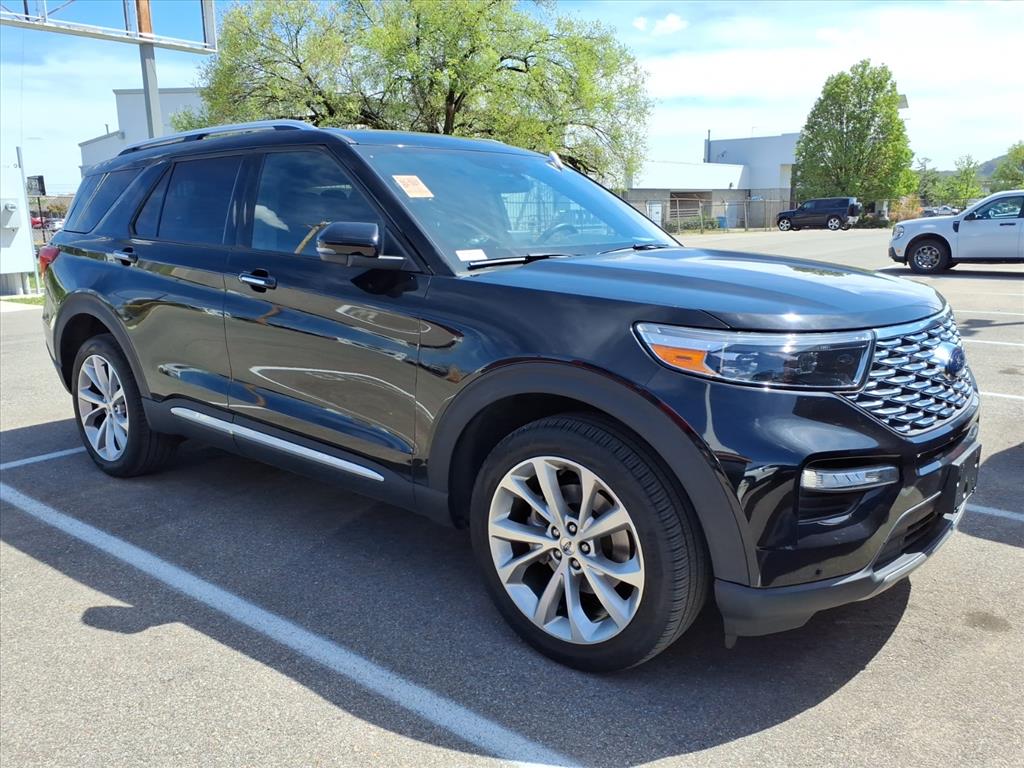 2023 Ford Explorer Platinum