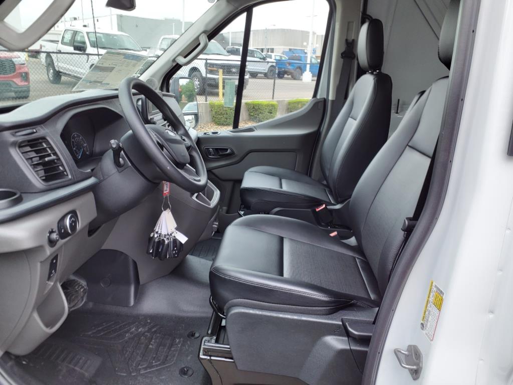 2024 Ford Transit 250