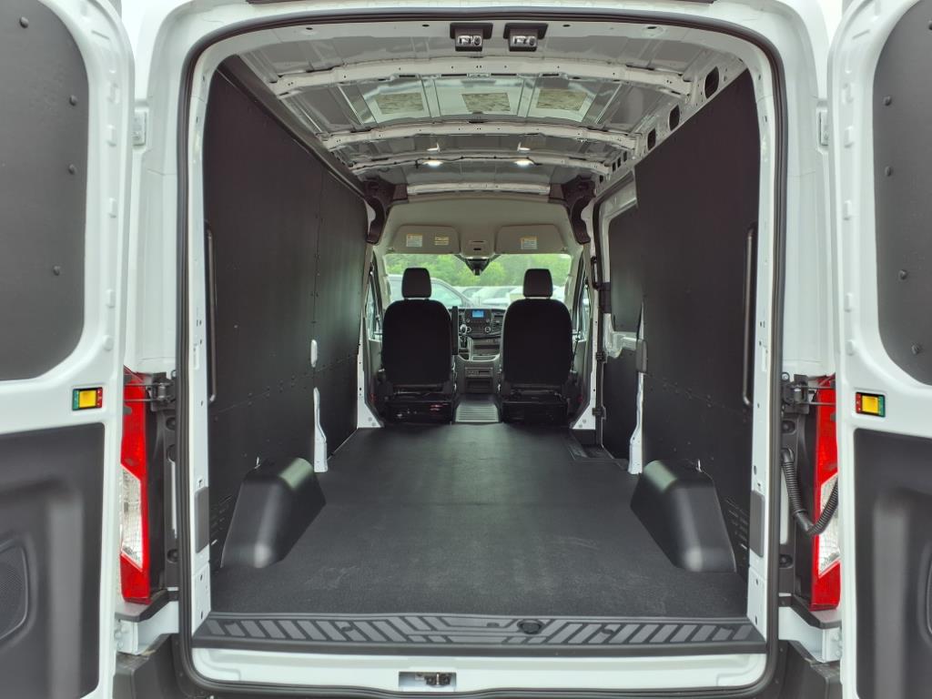 2025 Ford Transit 250