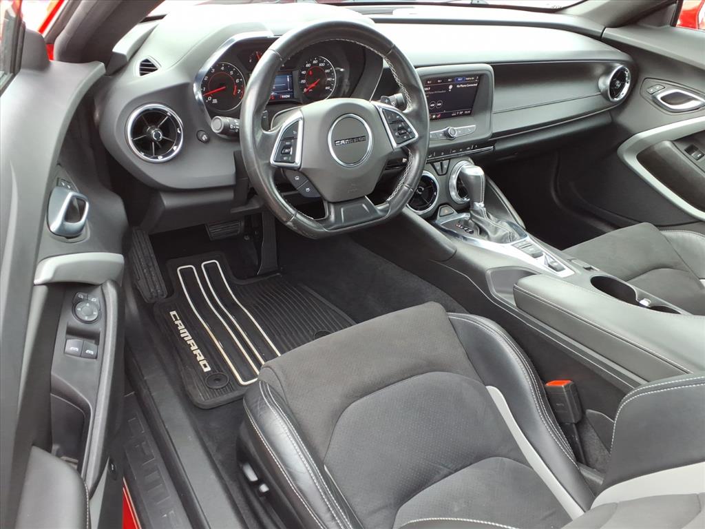 2022 Chevrolet Camaro RWD Coupe LT1