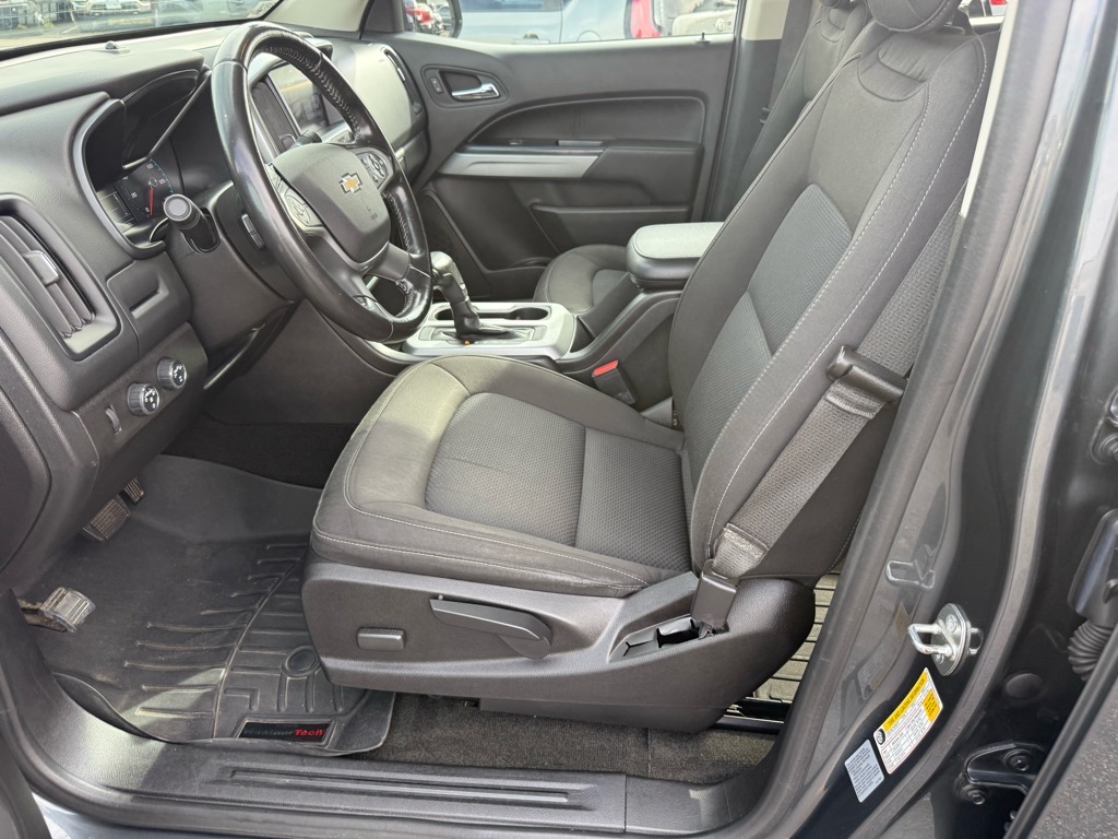 2017 Chevrolet Colorado LT