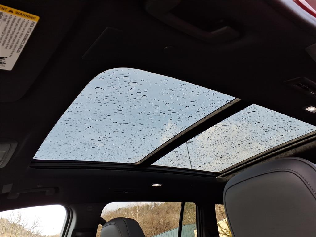 2026 GMC Acadia Elevation AWD