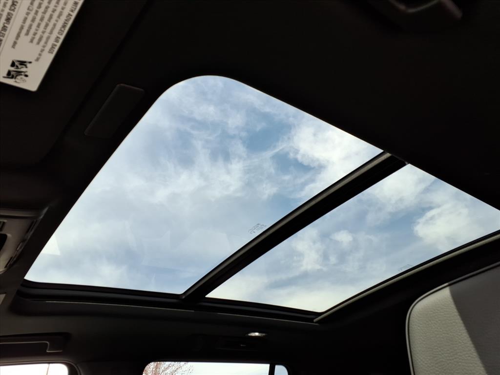 2026 GMC Yukon 4WD Denali